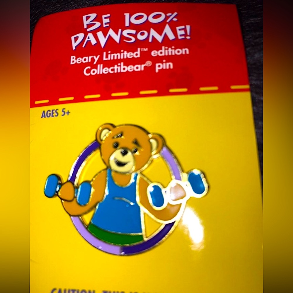 Build a Bear Workshop Collectors Pin NEW! Teddy Bear Workout enamel pin jewelry